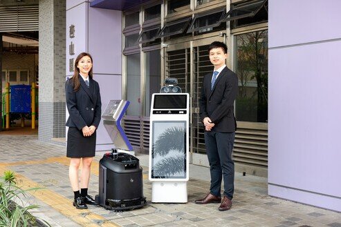 Modern Living_Disinfection Robot